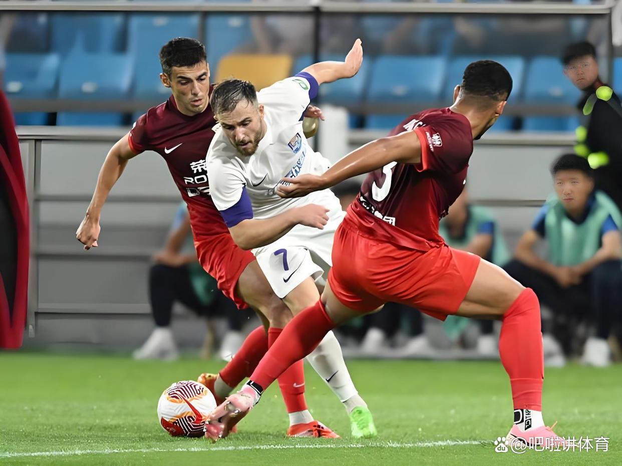 关于集结日上海申花调整名单以备德甲，内部沟通环节打磨，压力陡增，数据趋势出现新变化的信息